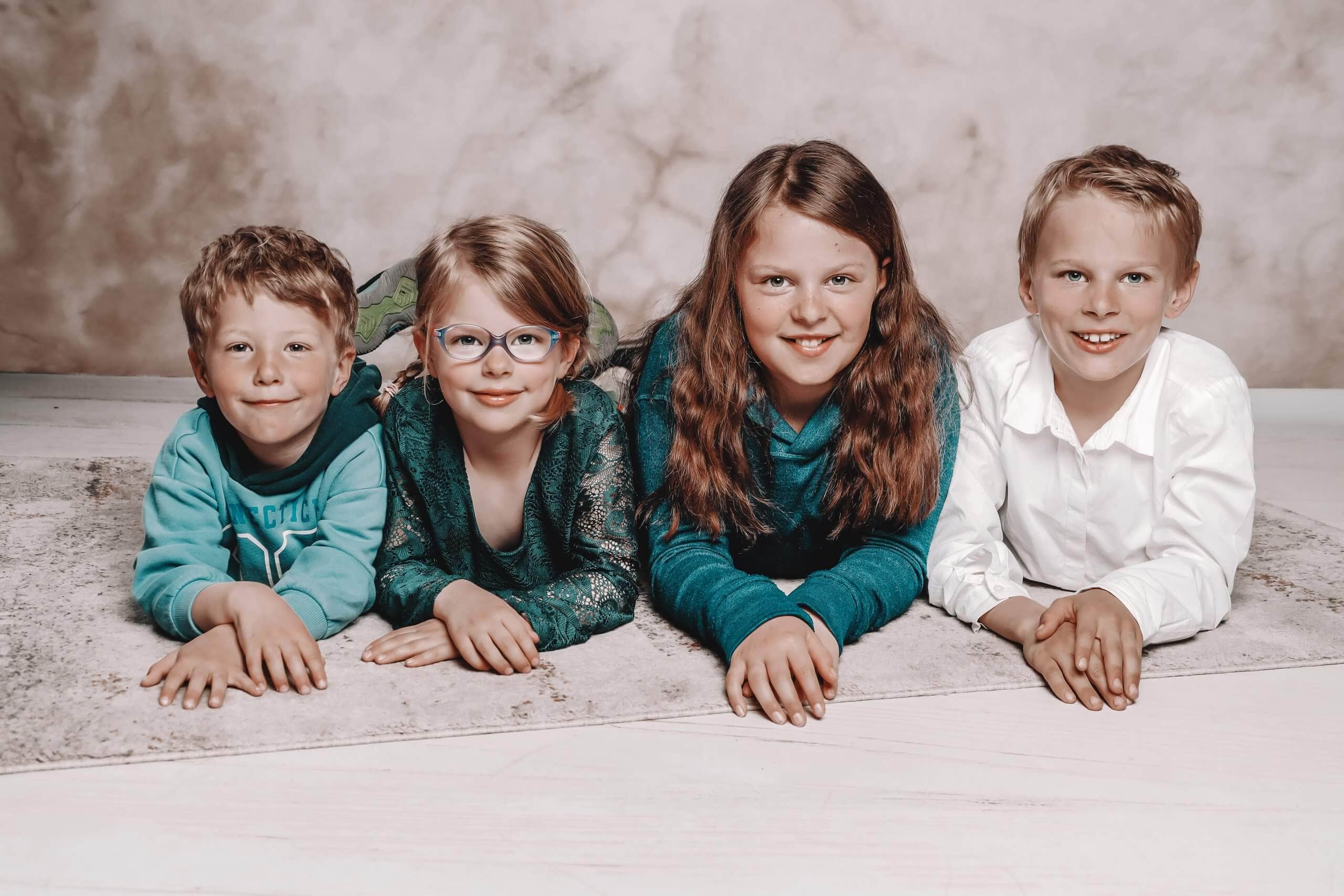 Kindergartenfoto Hamburg natürliches Kinderportrait